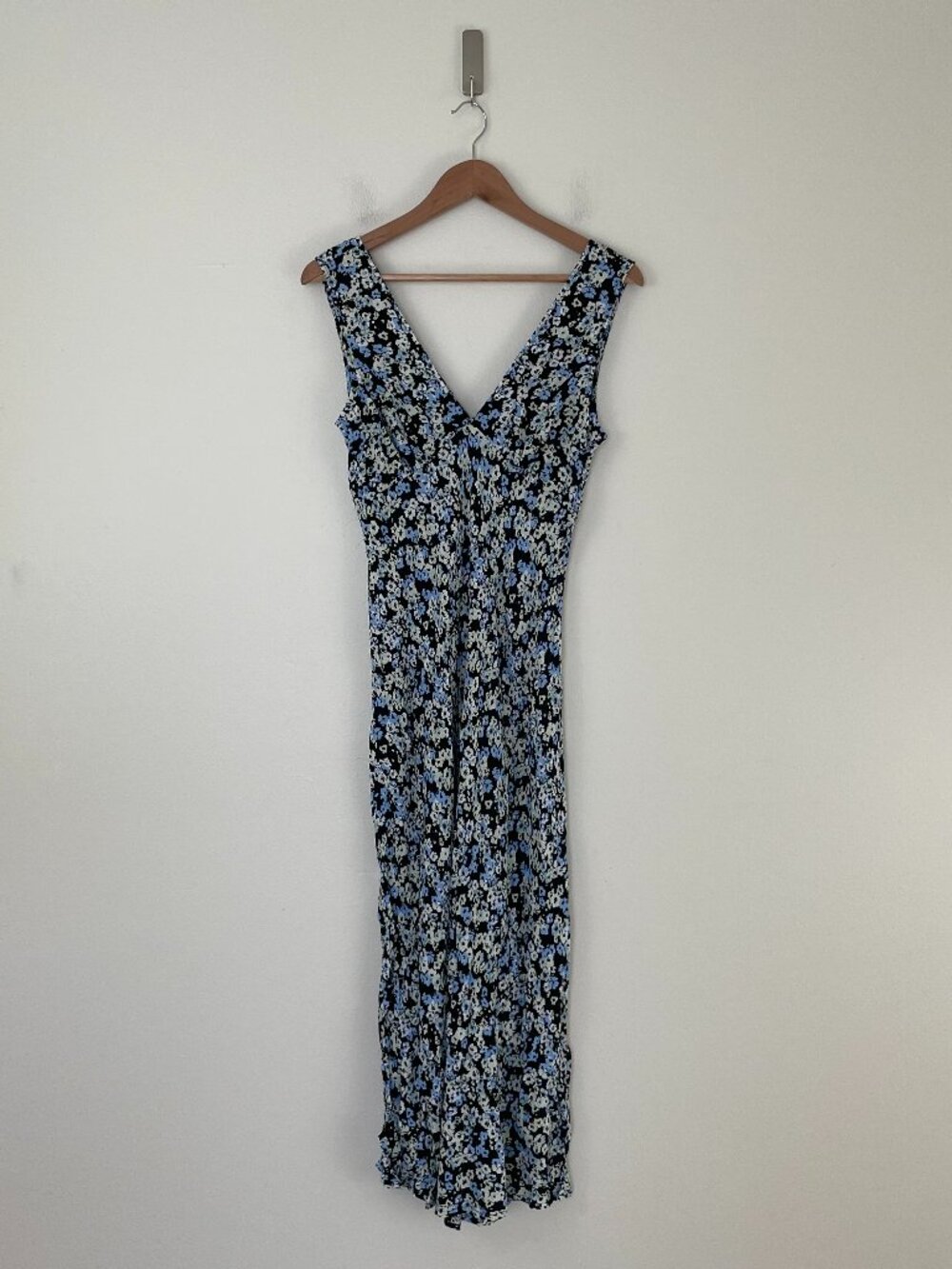Rails Audrina Sleeveless Midi Dress in Midnight Meadow Floral Size XS